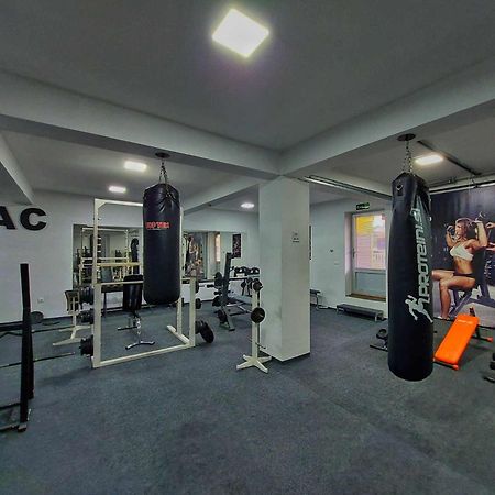 Gold Apartmani Kozarac ภายนอก รูปภาพ